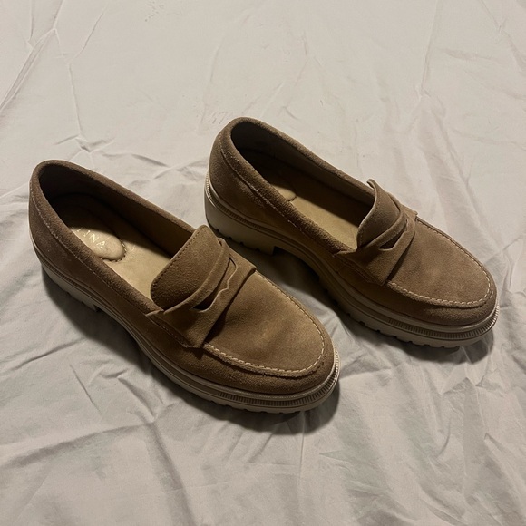 Portland Leather Co Patina Zoe Chunky Lug Sole Taupe Loafer Women's Size 10 - Picture 1 of 9